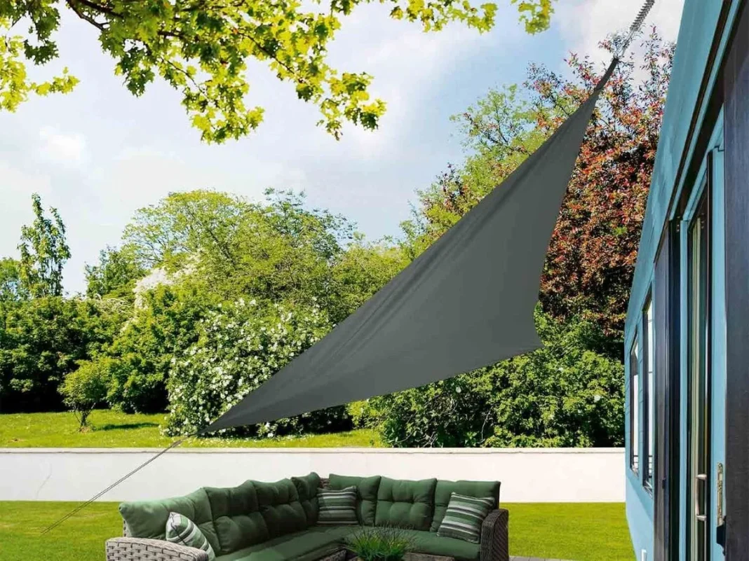 Con esta pérgola de Lidl no te vas a preocupar más por el calor y el sol en tu jardín
