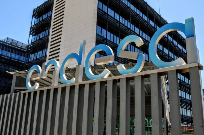MasOrange y Endesa firman un acuerdo para la comercialización de energía y telecomunicaciones 3 Merca2.es Endesa-sede