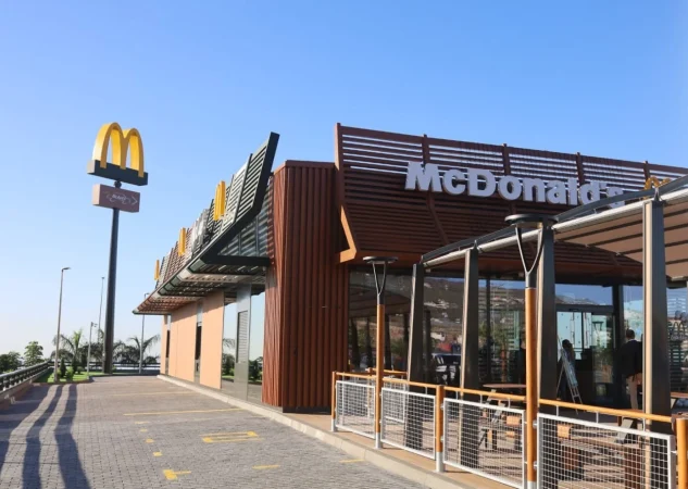 McDonald’s prepara una nueva batalla por tu bolsillo: ofertas de valor y productos premium para recuperar clientes 1 Merca2 McDonald's hace balance de un exitoso 2024