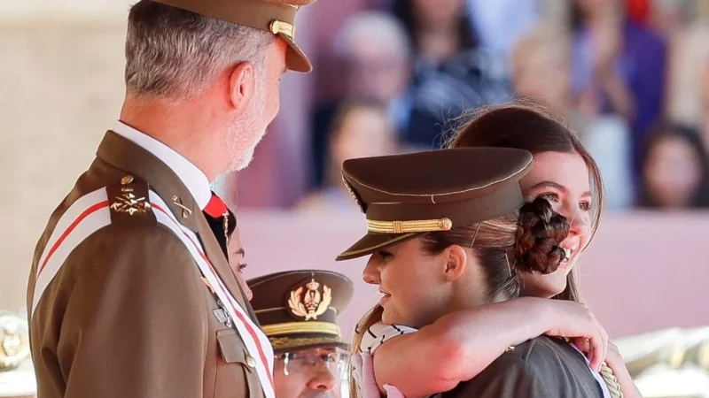 La infanta Sofía sorprende con un maquillaje dramático antes de su cambio de look 2 Merca2.es Más detalles que destacaron en la infanta Sofía