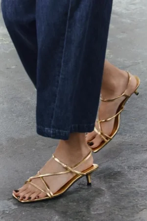 SANDALIA METALIZADA KITTEN