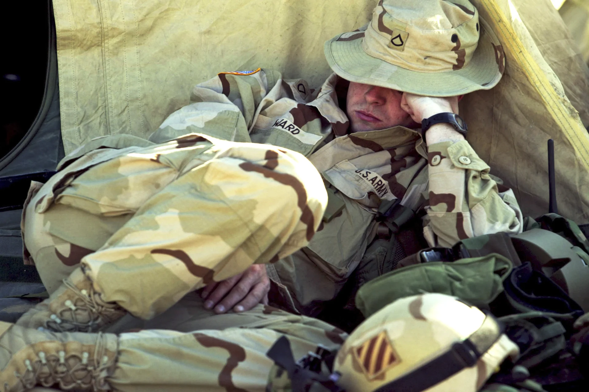 adios-a-la-ansiedad-nocturna-- Adiós a la ansiedad nocturna: Prueba la técnica militar para dormirte en menos de 2 minutos