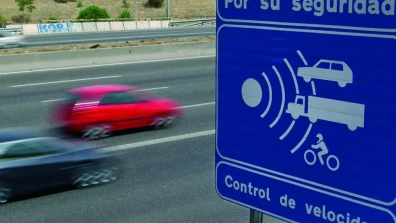 ¡Alerta! Estos son los radares secretos que la DGT colocará en 2025 y no querrás descubrirlos por sorpresa… 48 Merca2.es Estrategia de ubicación de los nuevos radares de la DGT