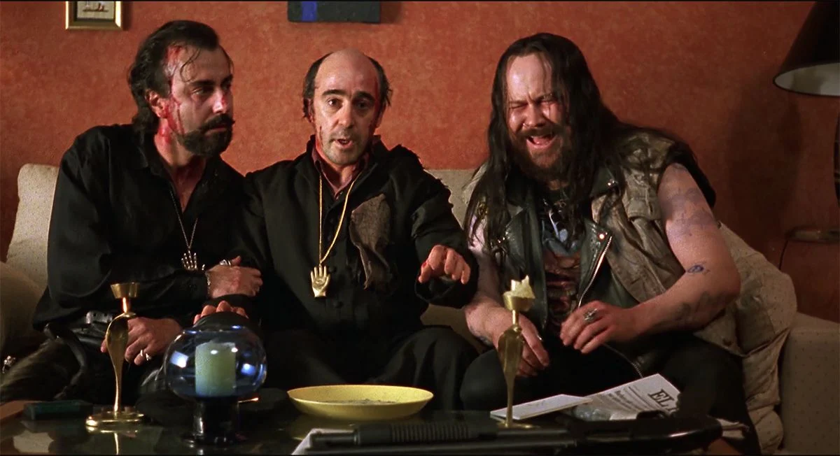 Prime Video y su joya de terror: La película española que te hará reír y temblar 2 Merca2.es El aterrador éxito de El día de la Bestia