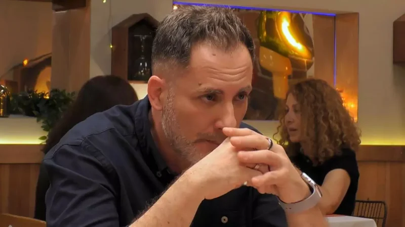 Tremenda decepción de un soltero de 'First Dates' al conocer a su cita: "Esto será una broma…" 1 Merca2.es First Dates