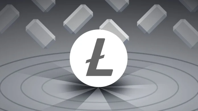Si no conoces litecoin Entonces estás perdiendo tiempo y dinero, porque es uno de los proyectos más longevos de la comunidad de criptomonedas, que gracias a su maravilloso desempeño a lo largo de los años y la resiliencia que ha demostrado, se le conoce como la plata digital. fue creado en el año 2011 con el objetivo de ofrecer transacciones más rápidas y económicas de las que ofrecía bitcoin en ese momento. Ha logrado trascender en el tiempo y hoy por hoy el comportamiento de sus precios parece estar dando un giro interesante, ya que al realizar sus gráficas todo indica que se viene el hopium del halving del litecoin. en línea general Esta criptomoneda es una bifurcación del bitcoin y su desempeño está muy relacionado con lo que pasa con el bitcoin una vez se produce la reducción de recompensas por minado de bloque. esto es un comportamiento que viene realizándose en el 2015 y en el 2019. todo apunta que en este 2024 el halving de la criptomoneda más importante del mercado, volverá a dar vida a litecoin, Qué es litecoin esta es una criptomoneda descentralizada creada en el 2011 y cuyas comparaciones Siempre han sido realizadas en torno al bitcoin. las transacciones del itecoin se confirman mucho más rápidas que la del token previamente mencionado, por lo que es perfecta para realizar pagos cotidianos. además de esto tiene una mayor capacidad de procesar transacciones por segundo, lo que la hace más escalable y contribuye a la eficiencia. colitecoin puedes comprar y vender en muchas plataformas de intercambio de criptomonedas y por si fuera poco Este es un proyecto de código abierto; Por lo cual puedes hacer un desarrollo colaborativo y transparente. Utiliza una tecnología similar a la del bitcoin, y para poder minarse se utilizan computadoras poderosas para resolver complejos problemas matemáticos. debido a que está basada en el código de bitcoin, ha heredado su seguridad y fiabilidad. lo mejor de todo es que tiene una comunidad desarrolladores y usuarios muy comprometidos con su crecimiento, que sin duda alguna han cooperado para que este proyecto sea lo que es hoy. Próximo halving de litecoin promete Faltan exactamente 237 días para que el próximo halving de litecoin se lleva a cabo. hay un gran hype en torno a este evento, pues desde el 6 de noviembre del año pasado, litecoin ha ganado un 58,6% y está empezando a reflejar el triple de acción de precios que se produjo en sus halvings anteriores. Silitecoin se mantiene avanzando de la forma en cómo lo está haciendo, avanzando en la línea móvil de 20 días su precio podría haber una carrera preholding hasta el área entre los 100 y 125 dolares. la recomendación es que acumules todo lo que puedas para sacar provecho.
