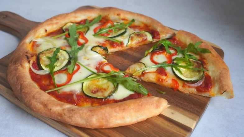 pizza-saludable-y-llena-de-sabor Olvídate de la culpa y prepárate para disfrutar de una pizza saludable y llena de sabor