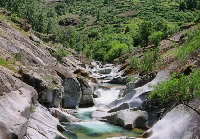 screenshot www.escapadarural.com 2024.07.19 11 03 08 Merca2.es