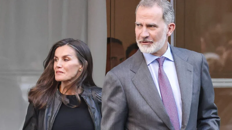 ¿Una monarquía sólida o en estado de equilibrio?