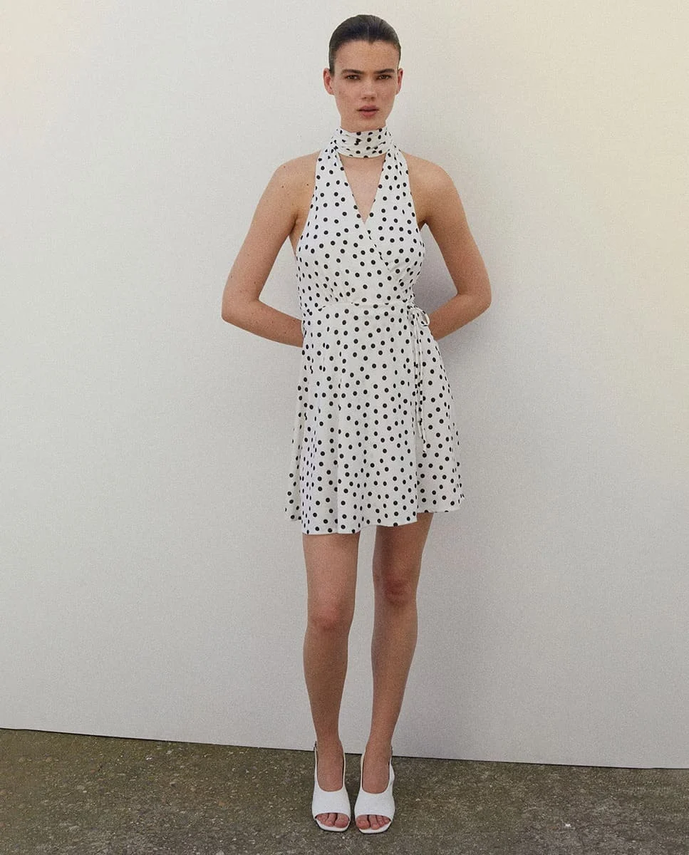 El Corte Inglés rebaja a más de la mitad estos vestidos fresquitos de Sfera