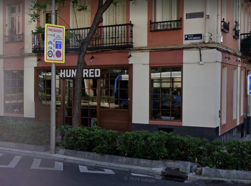 Alerta sanitaria en Madrid por salmonelosis: Al menos 13 intoxicados tras consumir hamburguesas en locales en malas condiciones