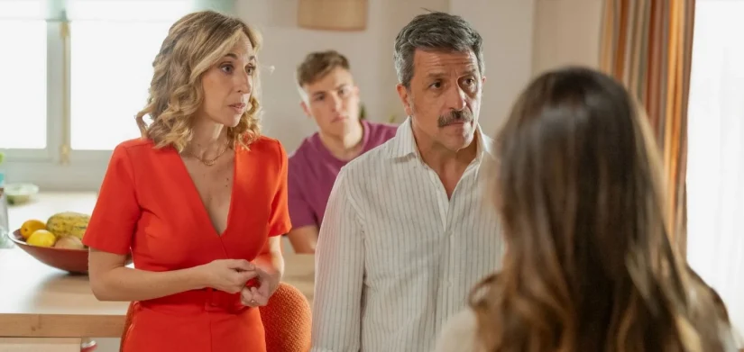 ‘4 estrellas’: el teniente Ibáñez encarcela a Javier para salvar a su hija 43 Merca2.es 4 estrellas familia Romana y Nuria Merca2.es