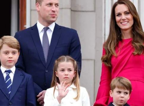 Kate-Middleton-príncipe-Guillermo-hijos Kate Middleton reaparece en un inesperado plan familiar junto al príncipe Guillermo y sus hijos