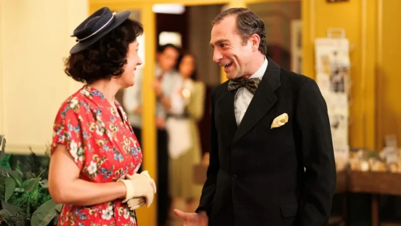 La Moderna Leonora y Elias Merca2.es