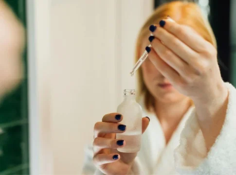 Rutina-Skincare La innovación del retinol comestible sorprende en el mundo de la belleza.