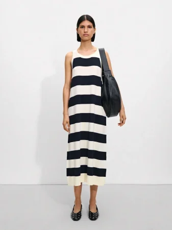Vestido de Punto con Rayas