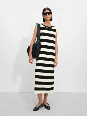 Vestido de Punto con Rayas