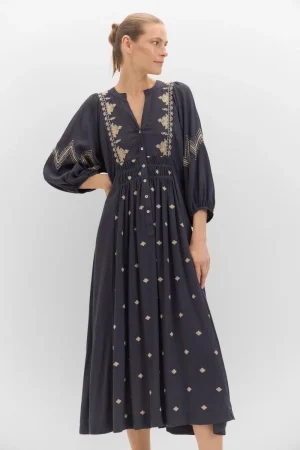 Vestido midi bordado