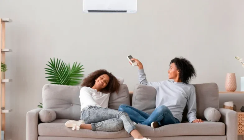 Cómo ahorrar mucho dinero dejando tu aire acondicionado a esta temperatura exacta 1 Merca2.es Aire acondicionado: La eficiencia energética de 25 grados