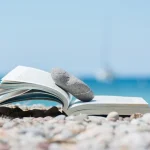 Eduardo Mendoza: un repaso a la obra del premiado veterano de las letras