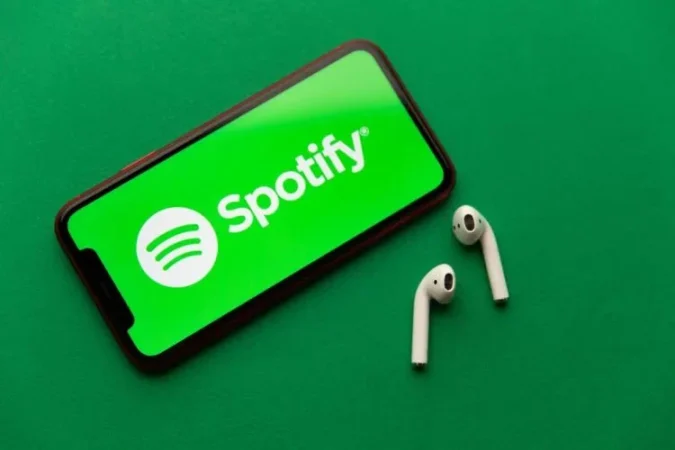 “No queremos que nuestra música mate”: el boicot artístico que sacude los cimientos de Spotify