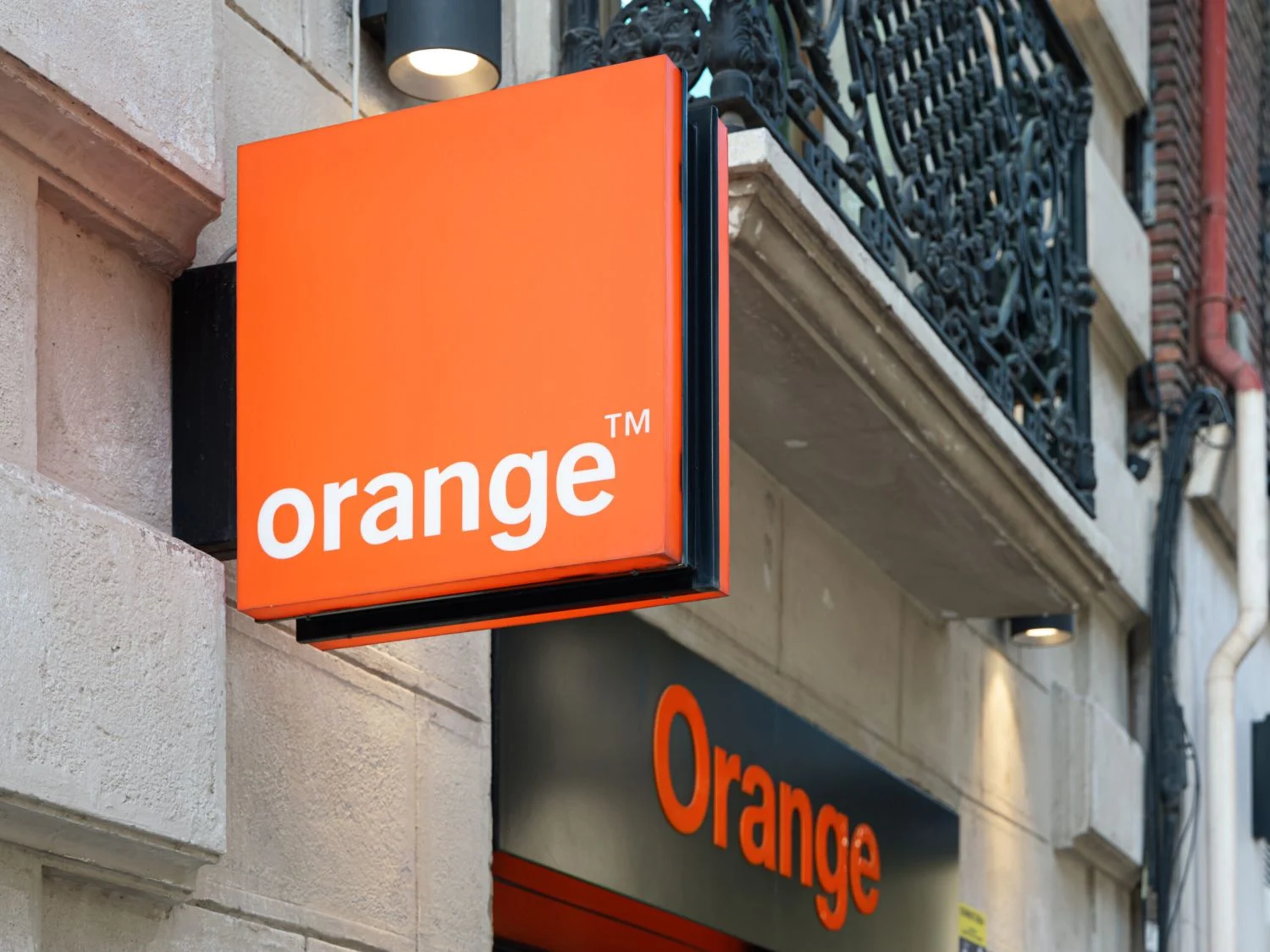 Movistar, Adamo y Orange: se avecina el pago de internet por uso