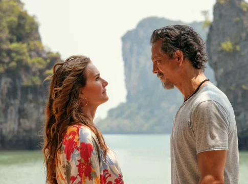 Romance en menos de 2 horas: la nueva película de Netflix que ya conquistó a España Romance en menos de 2 horas: la nueva película de Netflix que ya conquistó a España