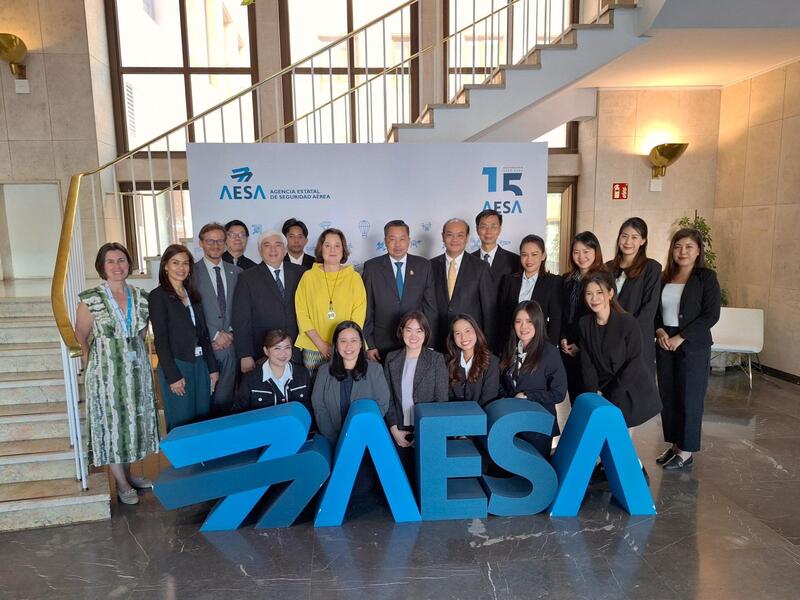 AESA establece un pacto de cooperación en aviación civil con Tailandia