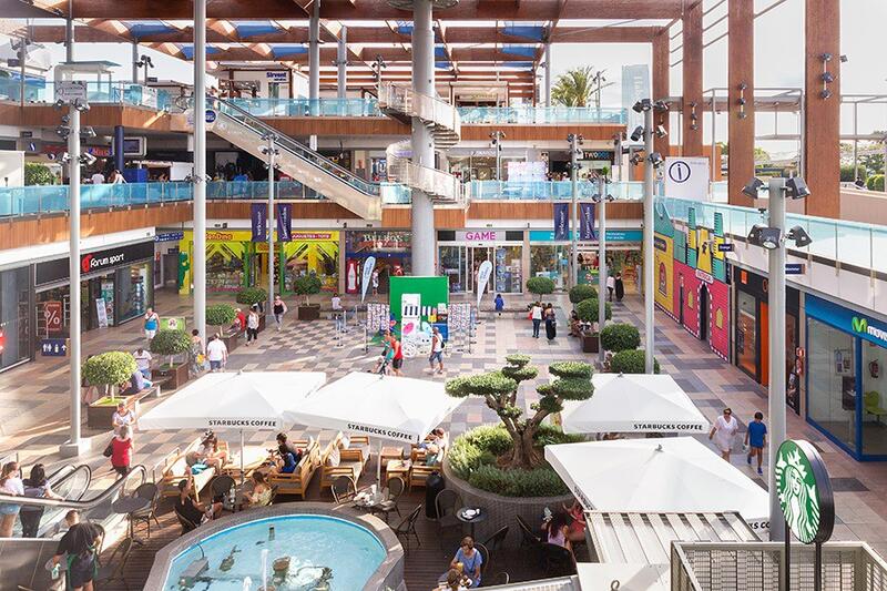 Castellana Properties adquiere 3 centros comerciales en Portugal por 176 millones de euros