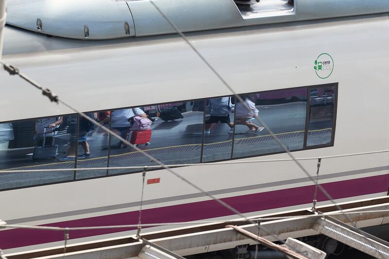 Las plataformas de venta de billetes impulsan un millón de viajes en tren en España