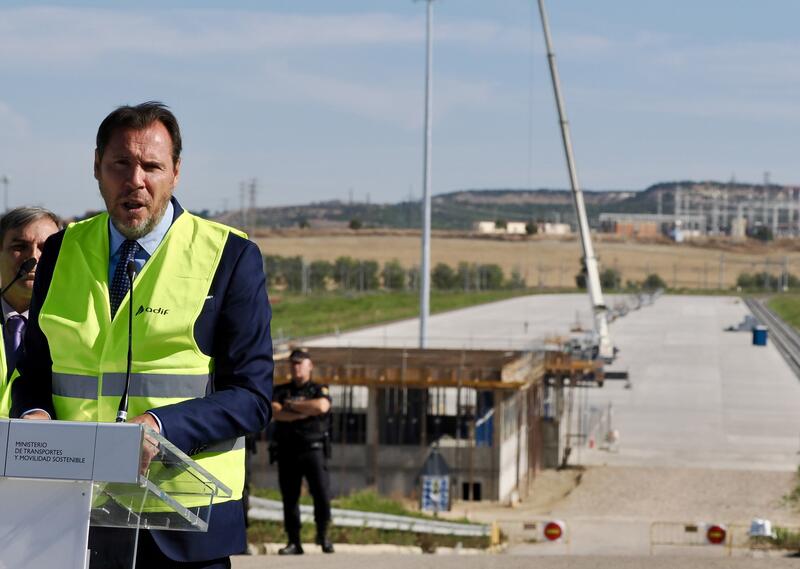 Puente desvincula el cese del presidente de Adif con el caso Koldo y pide no «machacar el nombre de nadie»