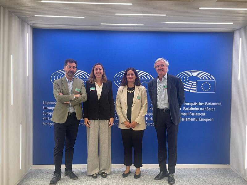 La CEAV eleva a la Unión Europea la petición de suprimir las novedosas definiciones de viajes combinados