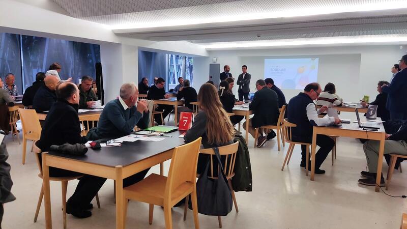 Murcia propicia la cooperación entre 14 empresas de la industria alimentaria en el marco de ‘Foodlab’