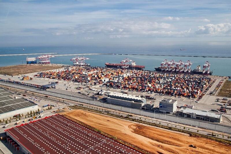 El Gobierno aprueba la financiación de los nuevos accesos sur al Puerto de Barcelona