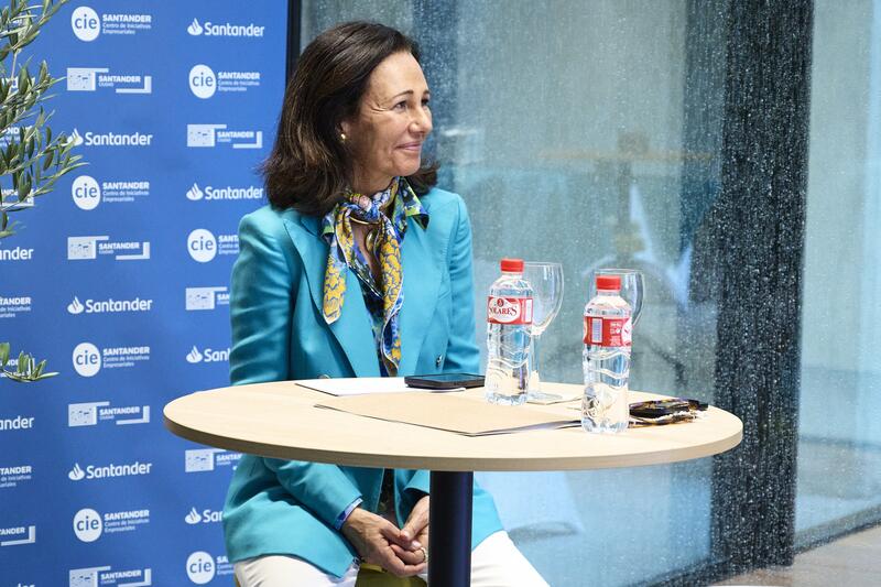Santander destaca nuevamente en la lista de empresas que están cambiando el mundo según Fortune por segundo año consecutivo