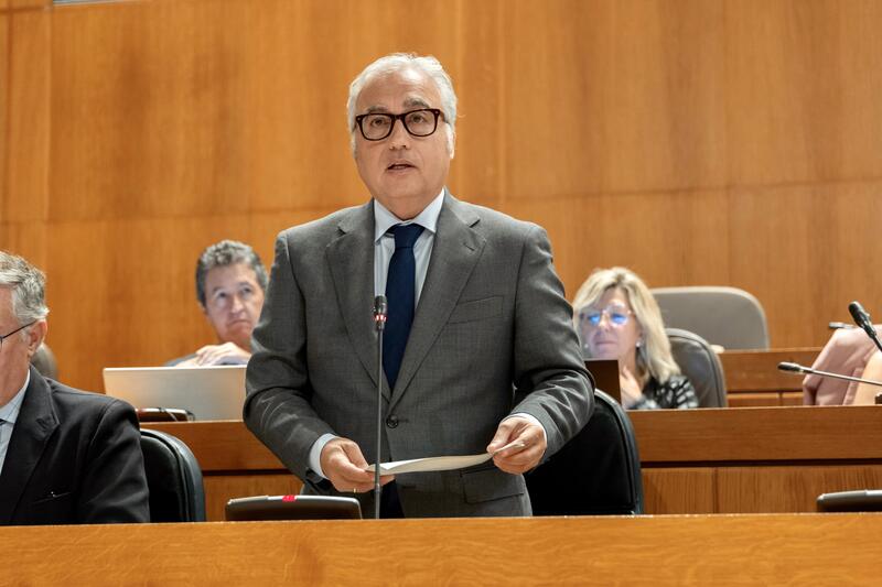 Aragón presiona al ministro de Agricultura para que convoque la Mesa de la Sequía