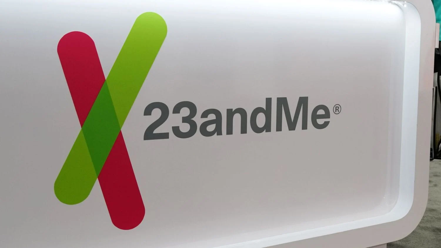 El consejo de 23andMe pierde miembros independientes por el intento de compra de Anne Wojcicki