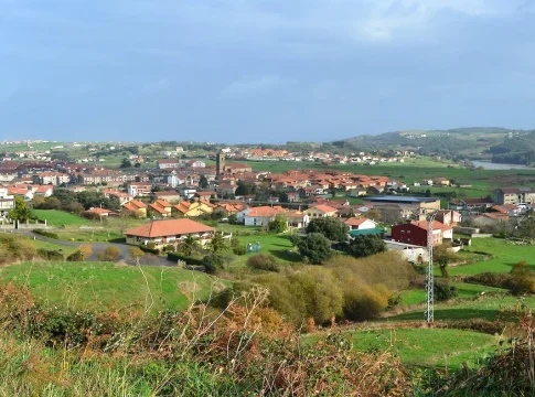 Ajo, en Cantabria, donde el mar y las praderas se funden 1 Ajo