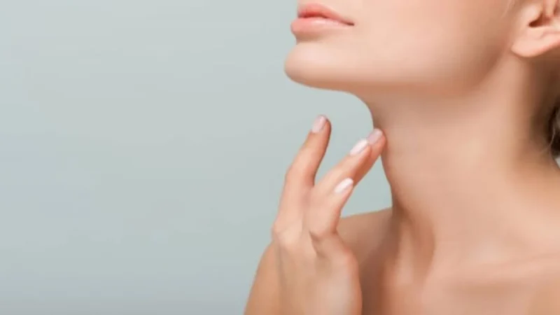 Arruga cuello crema Merca2.es