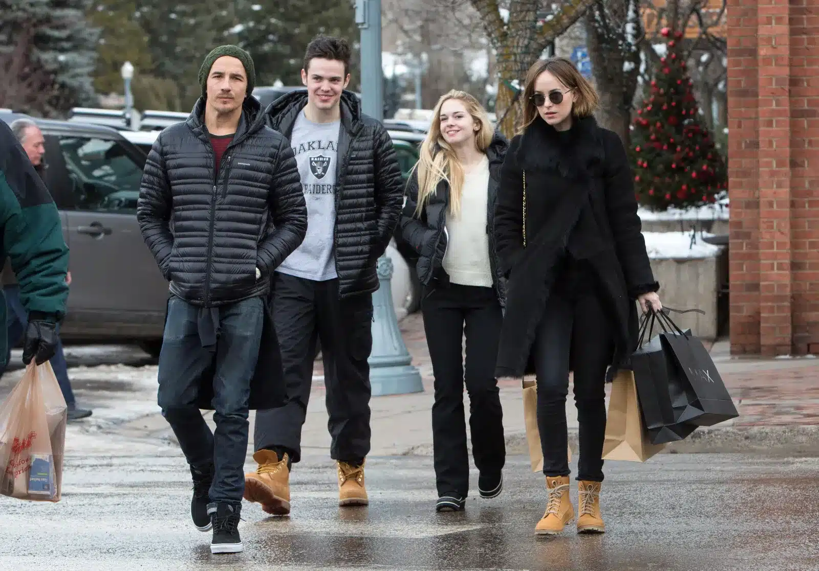 ¿Quién es Alex Gruszynski?, todo sobre el futuro yerno de Antonio Banderas 3 Merca2.es Alex Gruszynski