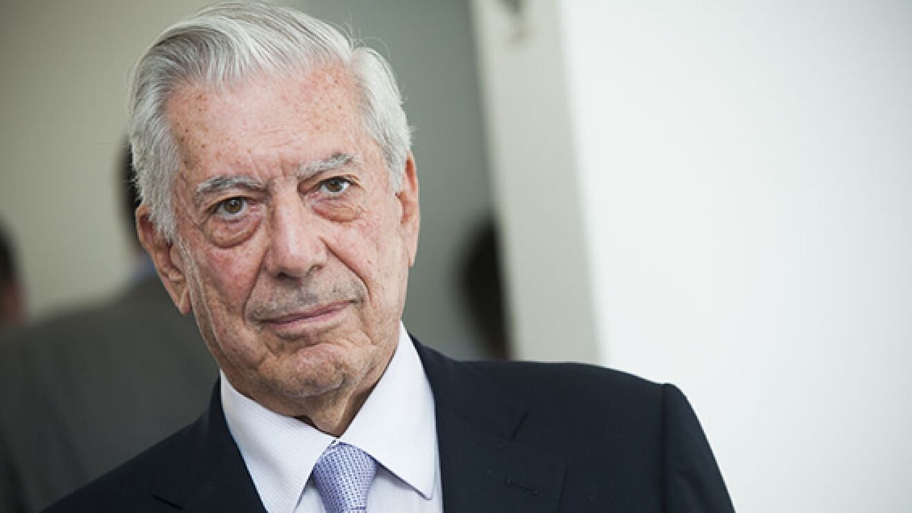 El estado de salud de Mario Vargas Llosa preocupa a sus seres queridos: la situación es complicada 2 Merca2.es Mario Vargas Llosa