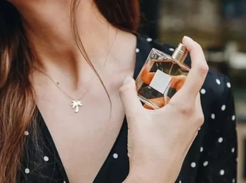 Nuxe-Perfume-estilo-frances Este perfume francés de farmacia le gana la batalla a las grandes marcas de lujo y a un precio de regalo