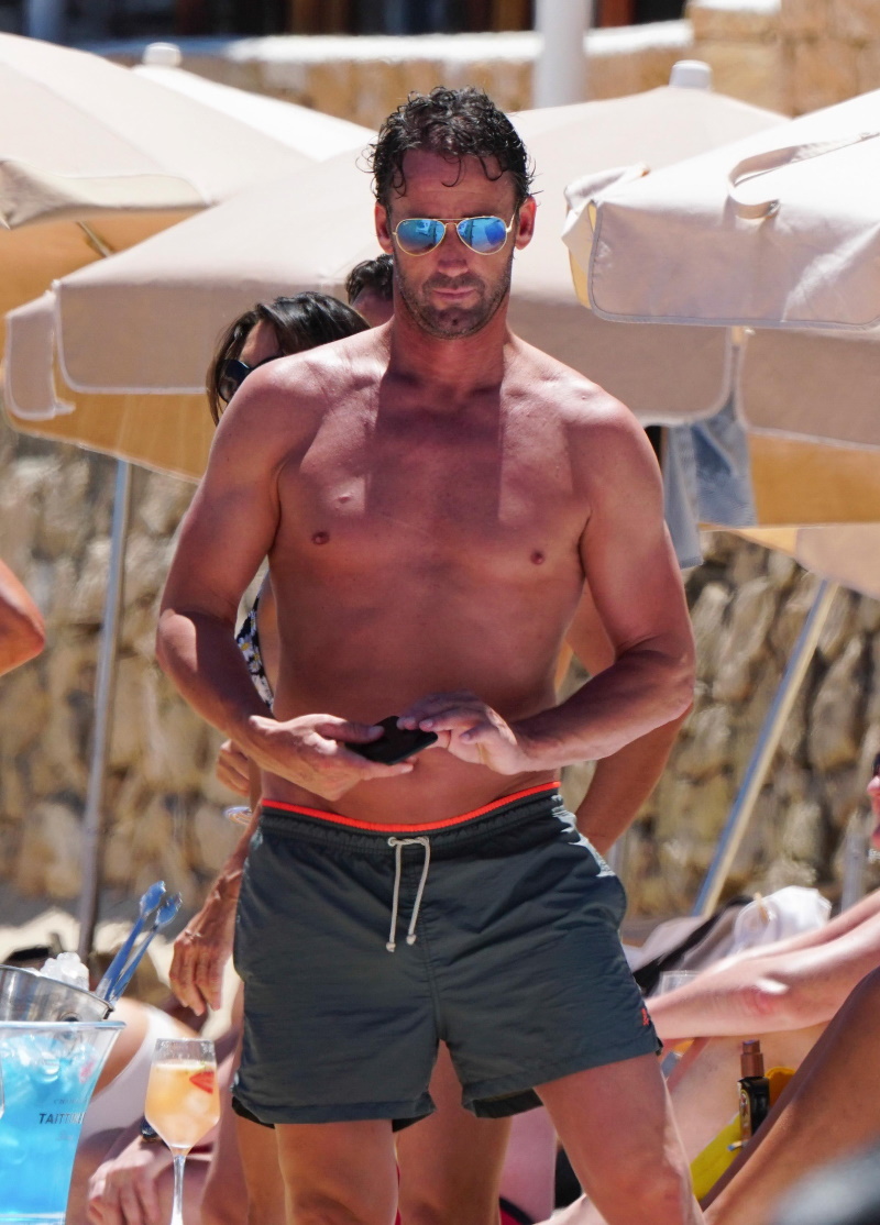 Más problemas para Escassi: ya hay rumores sobre vídeos comprometidos con mujeres conocidas 1 Merca2.es alvaro muñoz escassi ibiza