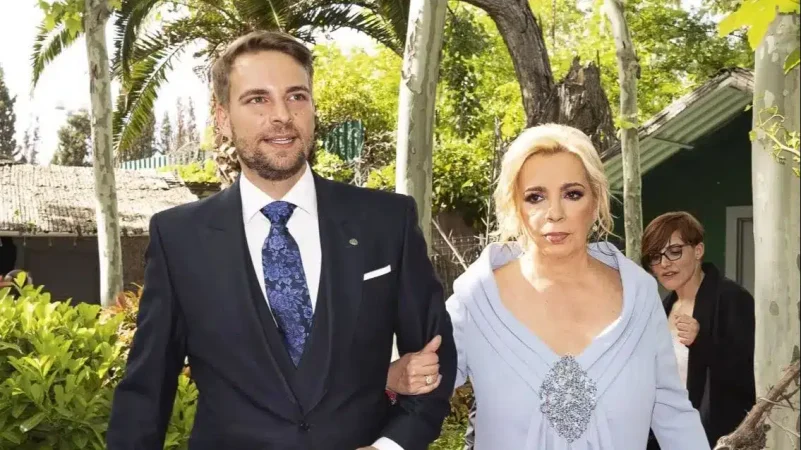 carmen borrego y su hijo b70a Merca2.es