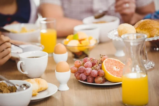 Keto: los mejores consejos para seguir este modo de alimentación con el que aumentar tu esperanza de vida 18 Merca2.es El desayuno keto lleno de energía para mantenerte activo y productivo durante el trabajo