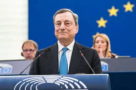 Draghi alerta sobre la necesidad de un incremento masivo en la UE para igualar la inversión de China y Estados Unidos
