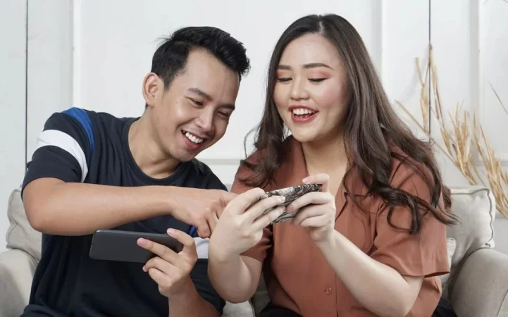 Los 3 mejores juegos de Google Play y App Store ideales para parejas 1 Merca2.es Parejas Google