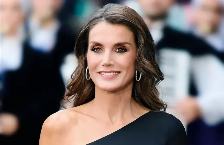 secreto-reina-cuerpo-tonificado- El secreto de la reina Letizia para un cuerpo tonificado: su ejercicio favorito que puedes hacer en tu casa