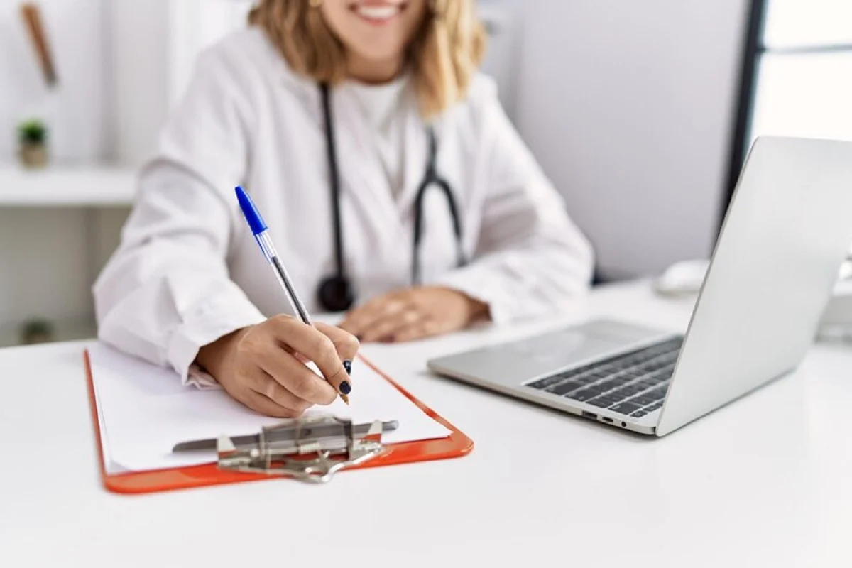 ¿Por qué no paran de crecer los seguros de salud?