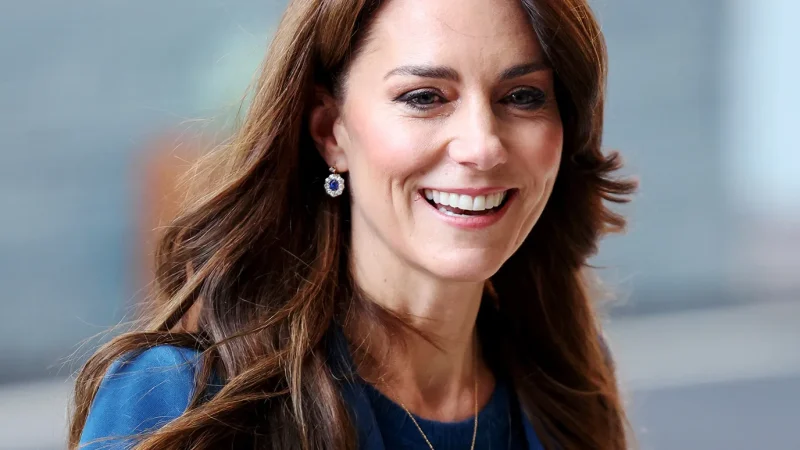 Esto es lo que cuentan fuera de España sobre Kate Middleton: es más fuerte de lo que parece 79 Merca2.es La técnica no médica de Kate Middleton para superar el cáncer, según psicólogos
